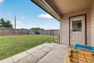 811 Petunia Falls Ln, Rosharon, TX 77583 - Photo 39