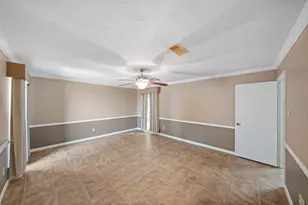 3510 Riverwood Park Dr, Houston, TX 77345 - Photo 25