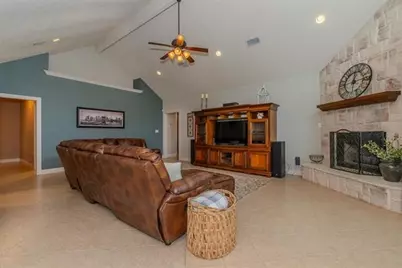 6120 Westchase Loop, Lumberton, TX 77657 - Photo 5