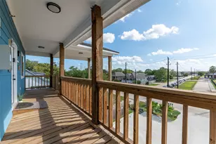 175 W 6th St, Kemah, TX 77565 - Photo 1