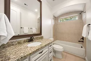13310 Apple Tree Rd, Houston, TX 77079 - Photo 35