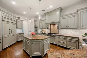 13310 Apple Tree Rd, Houston, TX 77079 - Photo 3