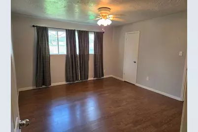 11834 Mulholland Drive, Meadows Place, TX 77477 - Photo 9