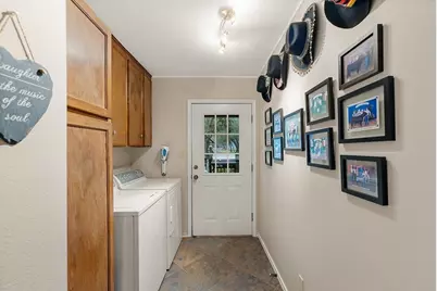 1131 Greak Road, Sheridan, TX 77475 - Photo 11