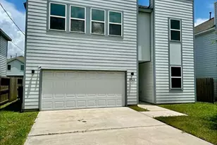 4923 Higgins St, Houston, TX 77033 - Photo 3