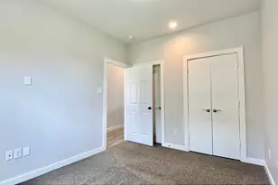 4923 Higgins St, Houston, TX 77033 - Photo 25