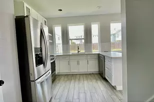 4923 Higgins St, Houston, TX 77033 - Photo 7