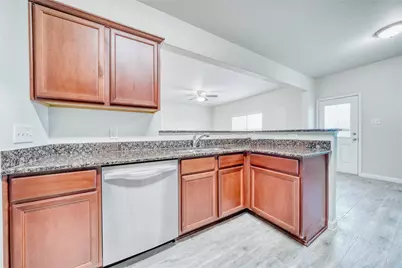 6934 Orchid Street, Baytown, TX 77521 - Photo 21