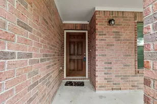 16119 Peach Bluff Ln, Cypress, TX 77429 - Photo 3