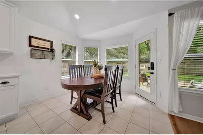 15 Wintergrass Place, The Woodlands, TX 77382 - Photo 9