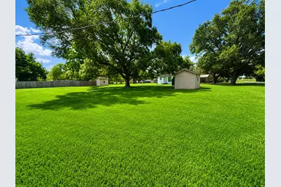 243 County Road 121, Raywood, TX 77582 - Photo 19