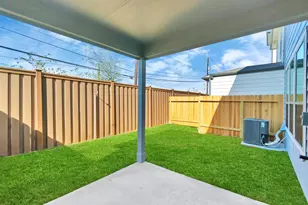 10320 Marston Vineyard St, Houston, TX 77025 - Photo 39