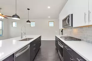 10320 Marston Vineyard St, Houston, TX 77025 - Photo 25