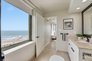 5220 Seawall Blvd, Galveston, TX 77551 - Photo 21