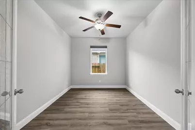 4251 Millers Creek Lane, Manvel, TX 77578 - Photo 13