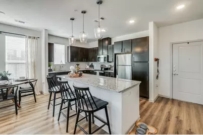 2201 Creekview Drive #1124, Waco, TX 76711 - Photo 3
