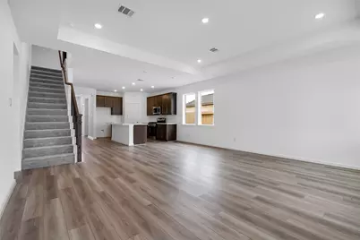 1119 Buffalo Run, Tomball, TX 77375 - Photo 5