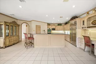 3319 Oakland Dr, Sugar Land, TX 77479 - Photo 15