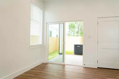 4618 Ward Street, Houston, TX 77021 - Photo 7