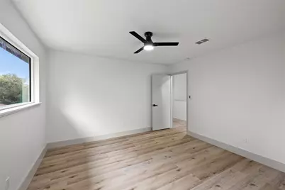 10907 Braes Forest Drive, Houston, TX 77071 - Photo 27