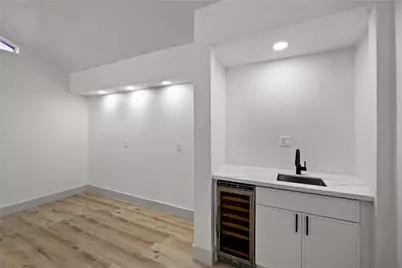 10907 Braes Forest Drive, Houston, TX 77071 - Photo 7