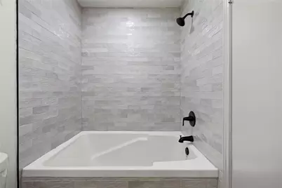 10907 Braes Forest Drive, Houston, TX 77071 - Photo 29