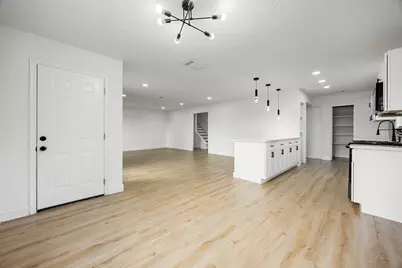 5914 Lawn Lane, Houston, TX 77088 - Photo 19