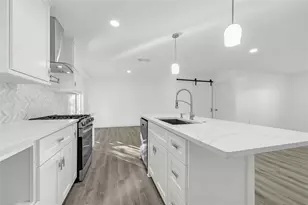 6014 Belarbor St, Houston, TX 77033 - Photo 5