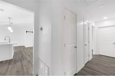6014 Belarbor Street, Houston, TX 77033 - Photo 13