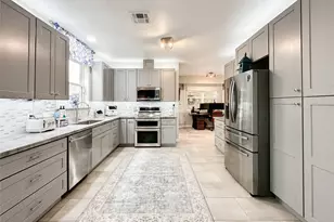 15735 Fleetwood Oaks Dr, Houston, TX 77079 - Photo 7