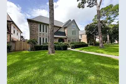 15735 Fleetwood Oaks Drive, Houston, TX 77079 - Photo 45