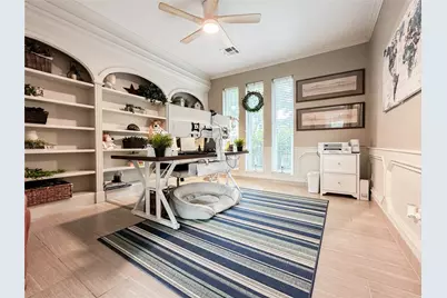 15735 Fleetwood Oaks Drive, Houston, TX 77079 - Photo 17