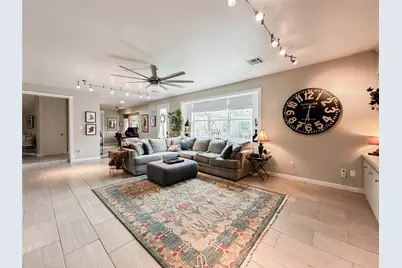 15735 Fleetwood Oaks Drive, Houston, TX 77079 - Photo 15