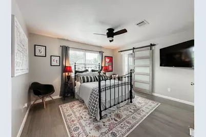 15735 Fleetwood Oaks Drive, Houston, TX 77079 - Photo 27