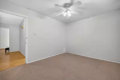 17104 Blackhawk Boulevard, Friendswood, TX 77546 - Photo 31