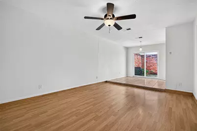 17104 Blackhawk Boulevard, Friendswood, TX 77546 - Photo 11