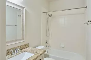 184 W Heritage Mill Cir, Tomball, TX 77375 - Photo 7