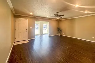 12633 Memorial Dr, Houston, TX 77024 - Photo 5