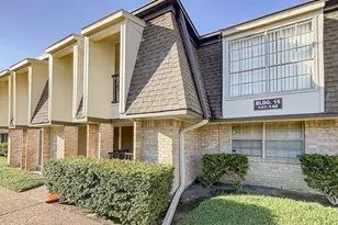12633 Memorial Dr, Houston, TX 77024 - Photo 15