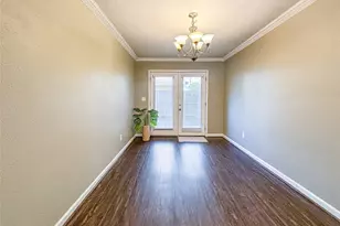12633 Memorial Dr, Houston, TX 77024 - Photo 15