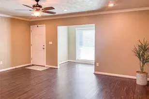 12633 Memorial Dr, Houston, TX 77024 - Photo 5