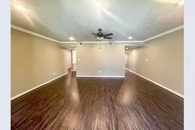 12633 Memorial Drive #145, Houston, TX 77024 - Photo 3