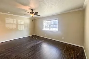 12633 Memorial Dr, Houston, TX 77024 - Photo 7