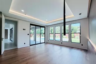 827 Bunker Hill Rd, Houston, TX 77024 - Photo 13