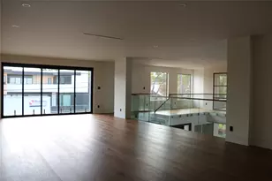827 Bunker Hill Rd, Houston, TX 77024 - Photo 21