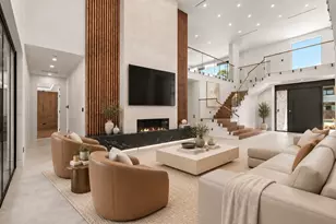 827 Bunker Hill Rd, Houston, TX 77024 - Photo 13