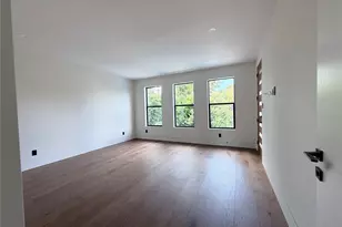 827 Bunker Hill Rd, Houston, TX 77024 - Photo 31