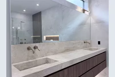827 Bunker Hill Road, Houston, TX 77024 - Photo 15