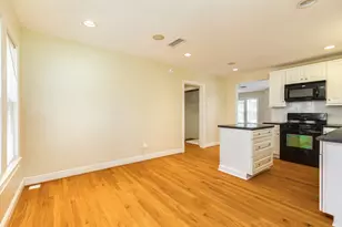 4910 Wharton Dr, Galveston, TX 77551 - Photo 11
