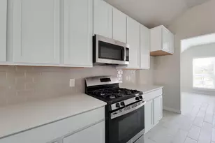 902 Cold Snow Dr, Houston, TX 77090 - Photo 11